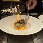 名駅 鉄板焼き 森本Ｘ Premium - メラメラと！バター醤油の香り向かってくる