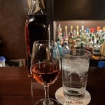 バー ジャダ - R7.4  2010年梅酒ストレート