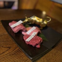 肉一凛宮 - 