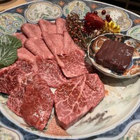 大皿焼肉 老中 - タン、ヒレ、サガリ、羊羹レバーなど