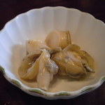 横浜野田岩 - お通し つぶ貝煮