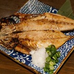 飲んべぇ食堂 らくだ屋 - 鯵の開き