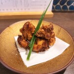 炭火と酒と肴 七福八郎 - 唐揚げ　むちむちしてて美味しい☺️