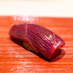 蔵六雄山 - 赤身