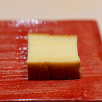 蔵六雄山 - カステラ玉子