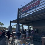 Costco Wholesale - 外観写真:
