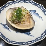 眞善美 - 桑名蛤　山菜　うるい　豆板醤ソース　木の芽