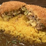 欧風カレー専門店 ゴールデンカップ - 大きめ春キャベツとミンチ♡