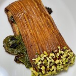 BOULANGERIE PANJA - パンスイス ピスタチオ クランベリー ホワイトチョコレート