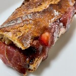 BOULANGERIE PANJA - 生ハム いちご ゴルゴンゾーラ