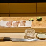 鮨 銀座おのでら 弟 - 炙りキンキ