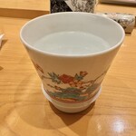 鮨 銀座おのでら 弟 - 「芋焼酎 伊佐美(お湯割り)」@1100