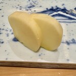 鮨 銀座おのでら 弟 - べったら漬け