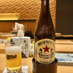 鮨 銀座おのでら 弟 - 「サッポロラガー(赤星)中瓶」@1210