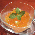 タンドールバル カマルプール - オレンジとアペロールのジュレ(500円)