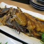 漁師居酒屋 楓 - このでっかいメバルツキで600円とな！