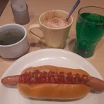 ガスト - コッペパンホットドッグ　スープ、ドリンクバー
