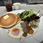 ASAKO IWAYANAGI SALON DE THE - 