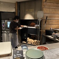 800°DEGREES ARTISAN PIZZERIA - 