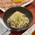 焼肉 5番街 - 追いネギ