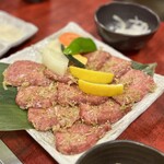 焼肉 5番街 - 上ねぎタン塩
