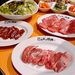 大衆炭火焼肉ジンギスカン ホルモン酒場 風土. - 