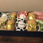 ちひろ菓子店 - カラフルで可愛い〜♬