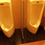 梅の花 - 小便器