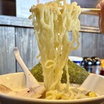 麺や 虎 - 太麺に変更して正解