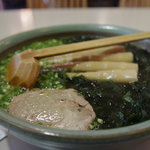 金木観光物産館 マディニー - 料理写真:太宰らーめん