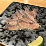 切り札 - ブリの生ハム　日本酒が進みます。