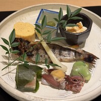 丸の内一丁目 しち十二候 - 