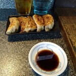 盧山 - 手作りギョーザ