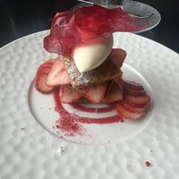 DINING & BAR TABLE 9 TOKYO - 