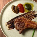 骨付き仔羊のグリル