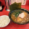 横濱家系ラーメン 鈴木家