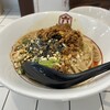 汁なし担々麺と町中華 六根