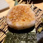 府中邸 - 雲丹醤油の焼きおにぎり