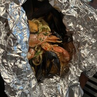 トラットリア ラ タルタルギーナ - の幸のナポリ風カルトッチョ　2,300円