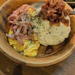 炉端バル さま田 - さま田のポテサラはガリがアクセント。