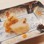 鮨 陸 - フカヒレ揚げ/黒七味