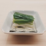 鮨 陸 - うるいのお浸し