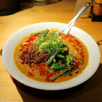 特選ラー油 肉そば 寅や - 担々麺小(160g)950円