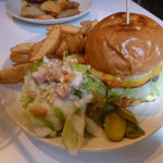 エスビーダイナー コウベ - チーズバーガープレート８４０円