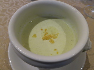 CARO FORESTA軽井沢ジャルディーノ - ブロッコリー、アスパラのスープ