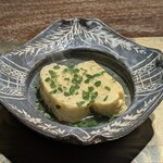 割烹 隆 - タケノコ、フキ、シラスの入った焼き立ての卵焼きに木の芽餡をかけた一品