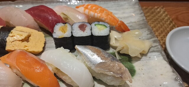 Sushi DINING Sangubashi SHIMIZU photo 4