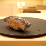 鮨かみなり - 大阪湾 金太郎いわし（握り）（追加）