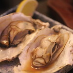 湯田商店 - 焼牡蠣