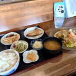 カタヤマ - あんかけ焼きそばランチ (お値段お任せ)。